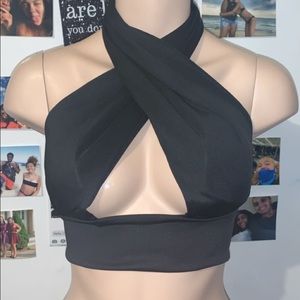 Cross or no cross Crop Top